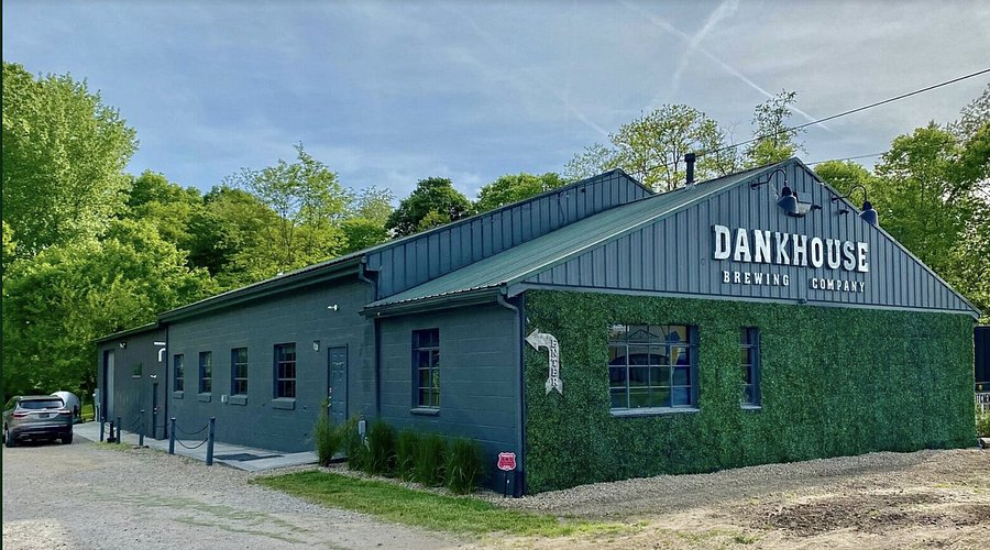 DankHouse